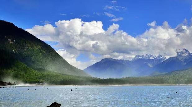 限塑盯住“源头减量” 北京：年底前快递禁用不可降解塑料袋