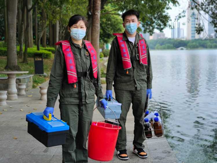 广西南宁南湖“水质体检”，守护一湖碧水