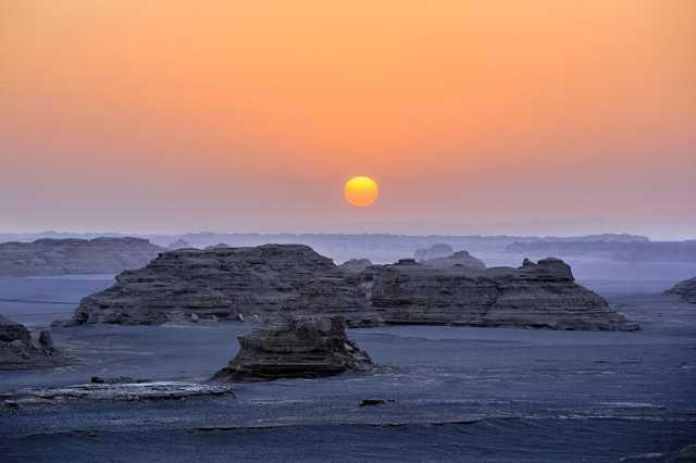 守住自然生态安全边界,筑牢国家西部生态安全屏障——甘肃生态文明建设纪实 守住自然生态安全边界,筑牢国家西部生态安全屏障——甘肃生态文明建设纪实