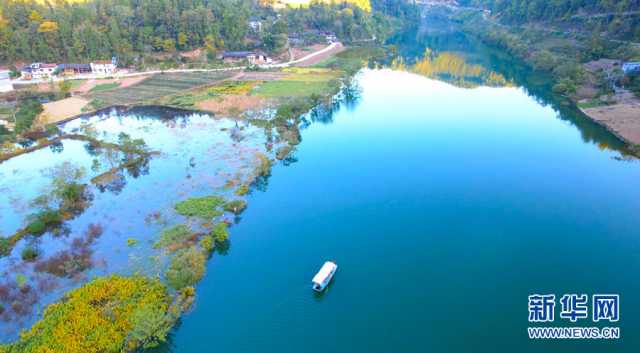 【“飞阅”中国】初冬湖北唐崖河 满屏浪漫诗意