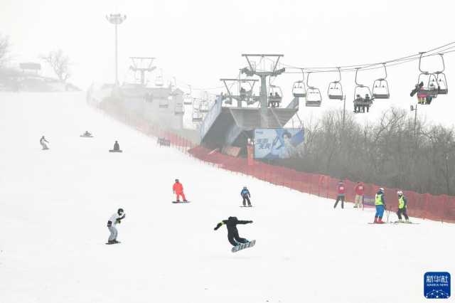 新华全媒+丨吉林：新雪季“开板”