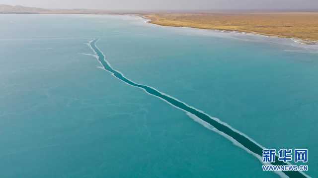 【“飞阅”中国】冬日青海湖的别样浪漫